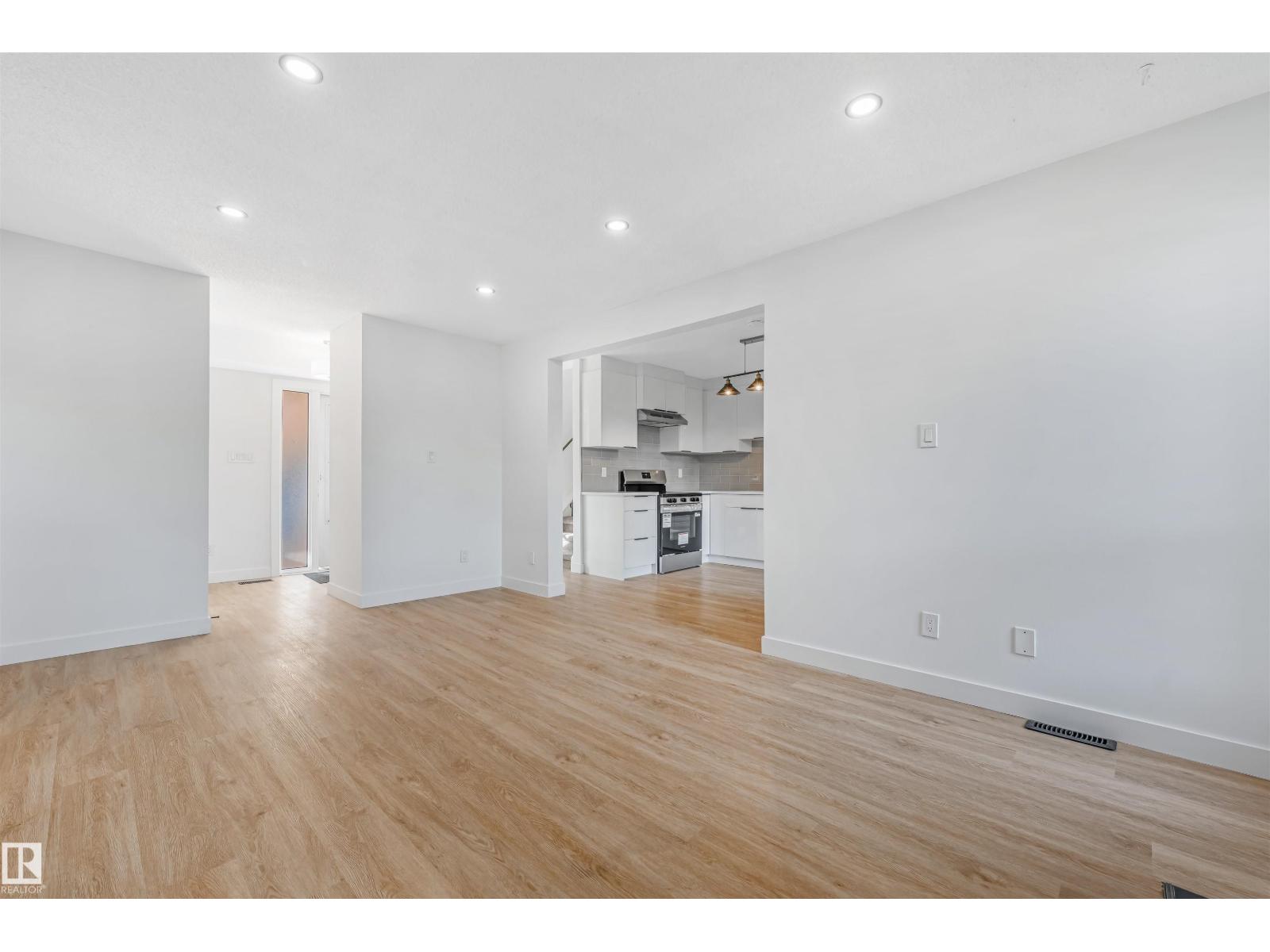 6030 Mill Woods Rd S Nw, Edmonton, Alberta  T6L 1N5 - Photo 14 - E4465459