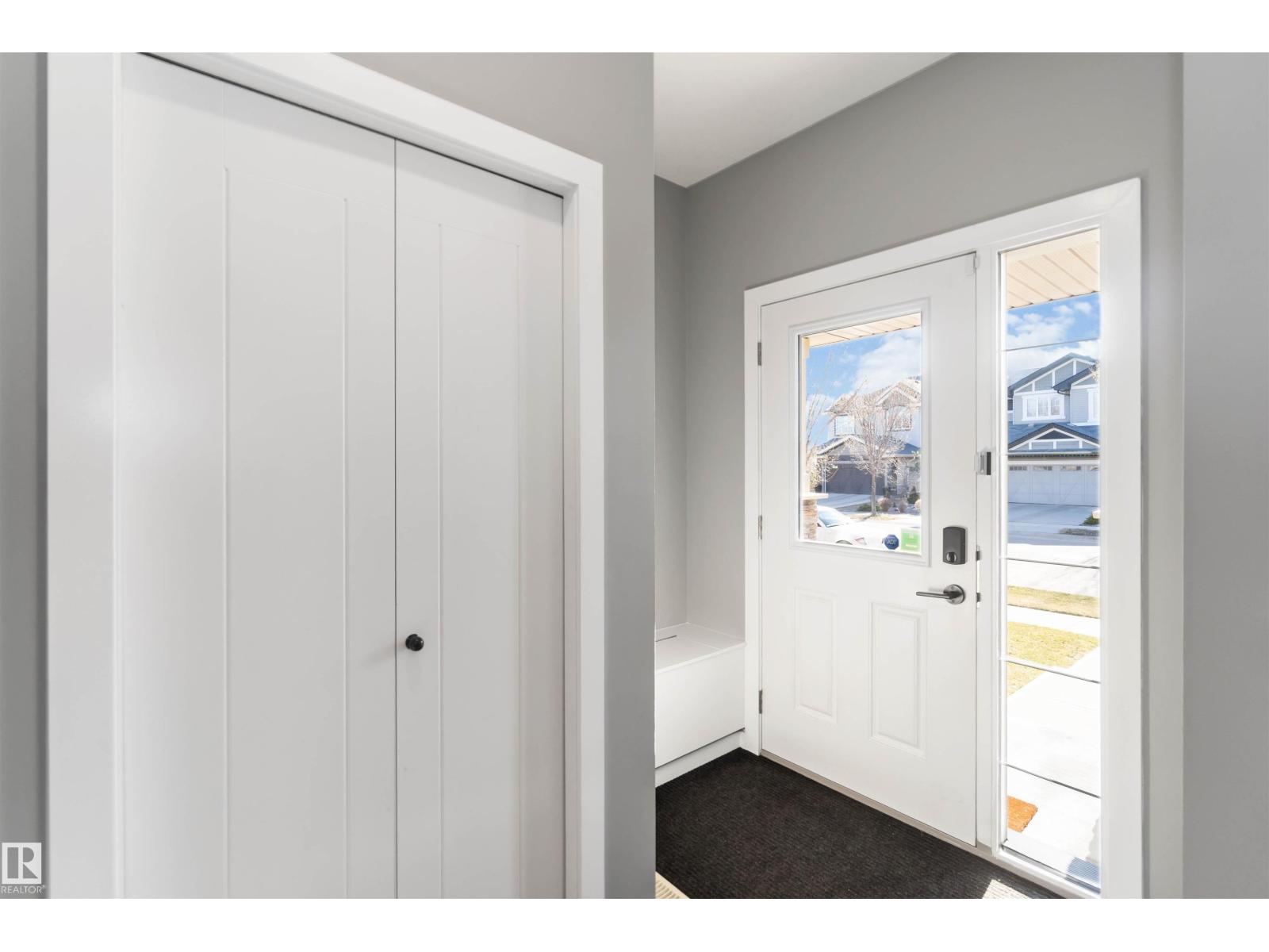 2122 Glenridding Wy Sw, Edmonton, Alberta  T6W 2H4 - Photo 2 - E4465460