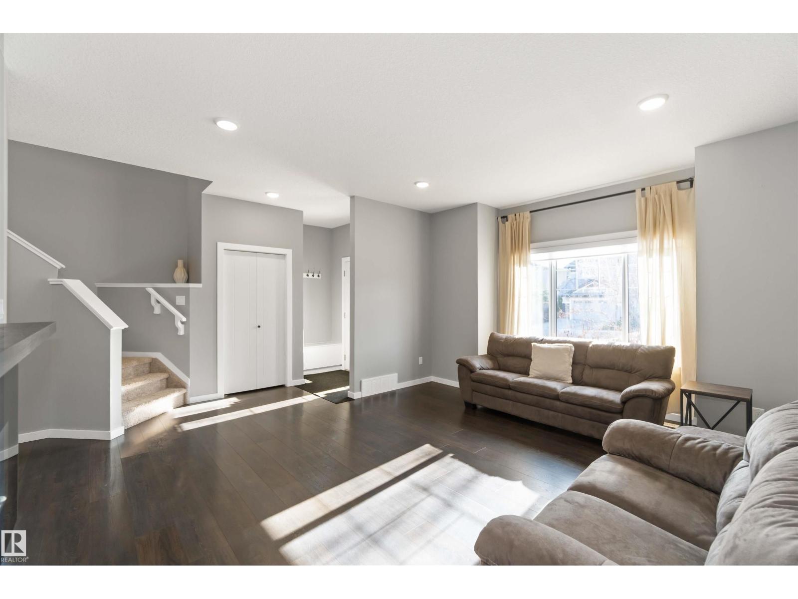 2122 Glenridding Wy Sw, Edmonton, Alberta  T6W 2H4 - Photo 5 - E4465460