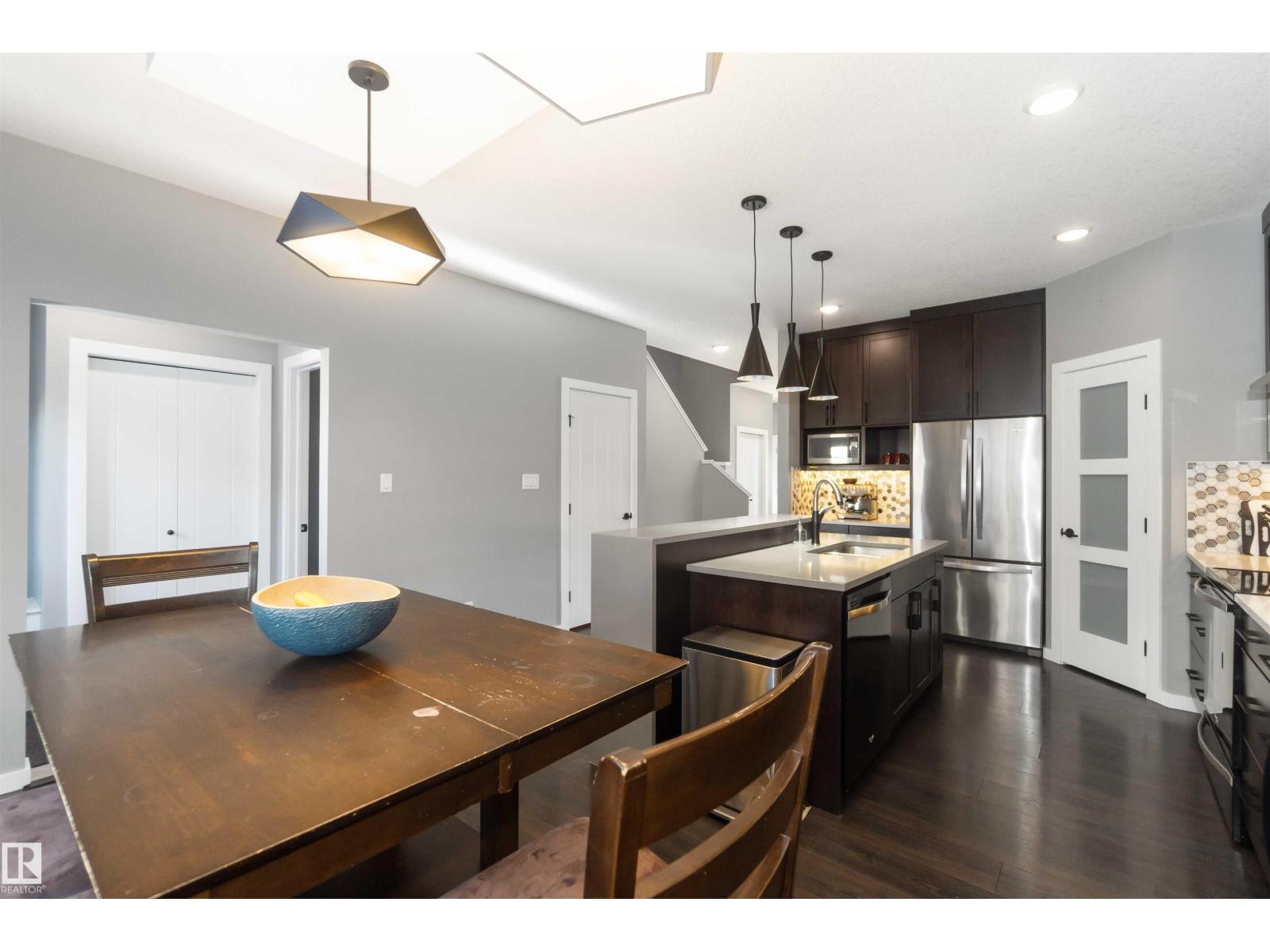 2122 Glenridding Wy Sw, Edmonton, Alberta  T6W 2H4 - Photo 8 - E4465460