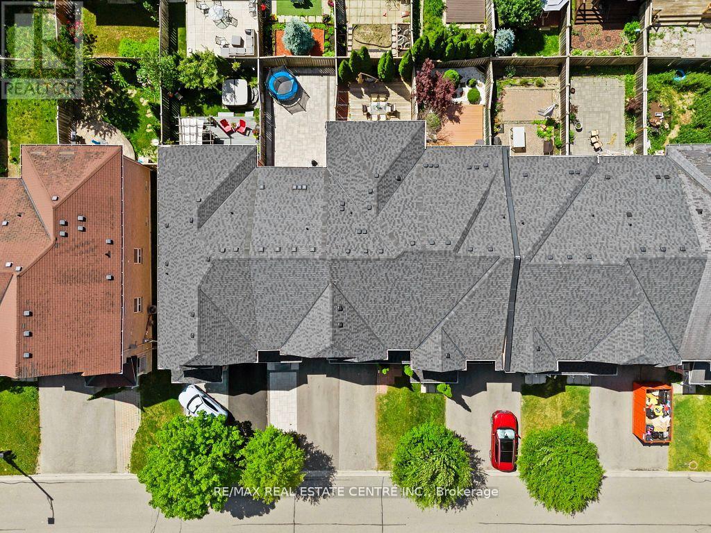 27 Martell Gate, Aurora, Ontario  L4G 0B9 - Photo 44 - N12427581