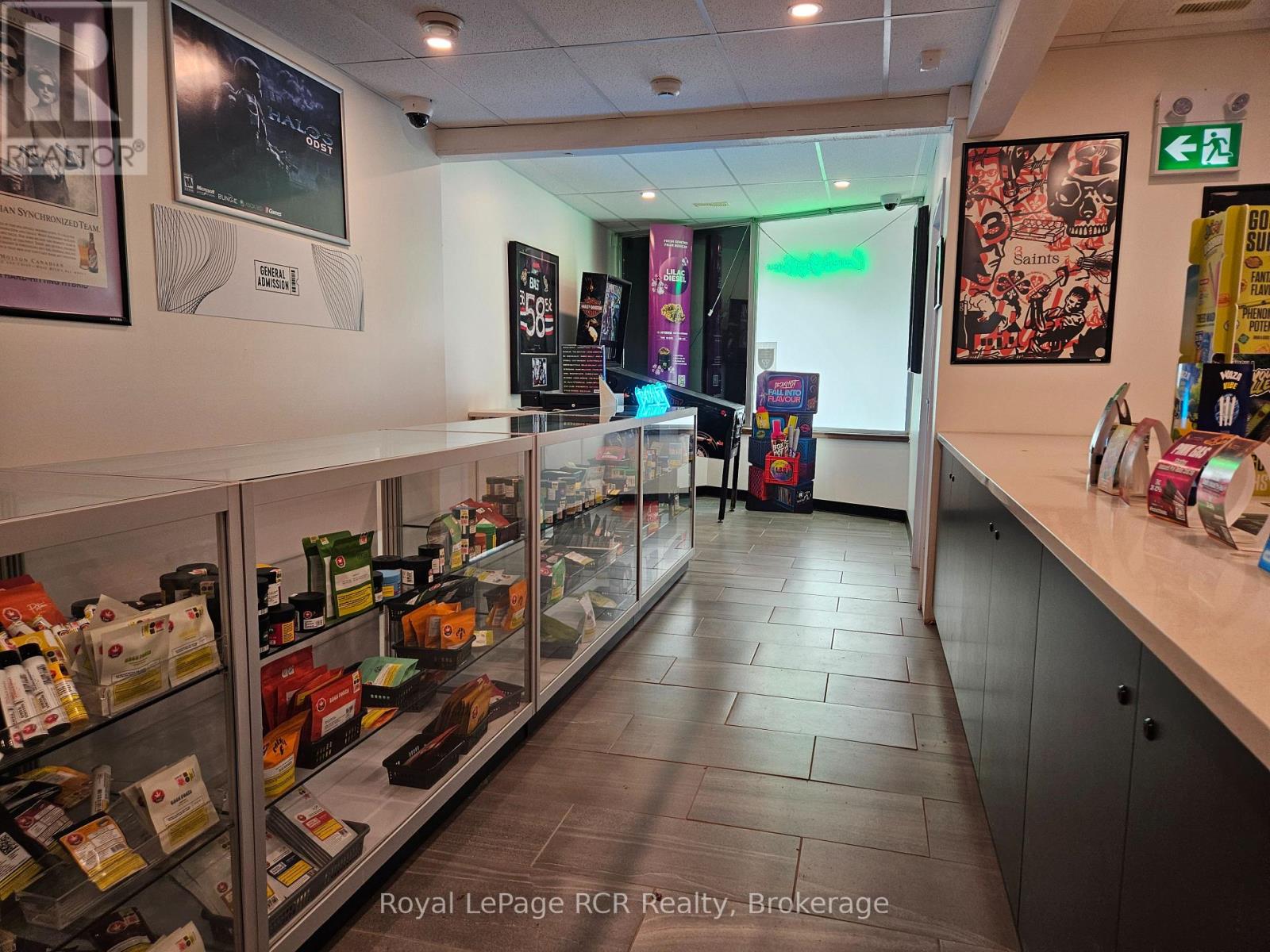 236 8th Street E, Owen Sound, Ontario N4K 1L1 - Photo 8 - X12537668