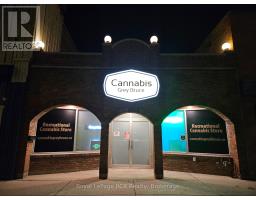 236 8TH STREET E, Owen Sound, Ontario