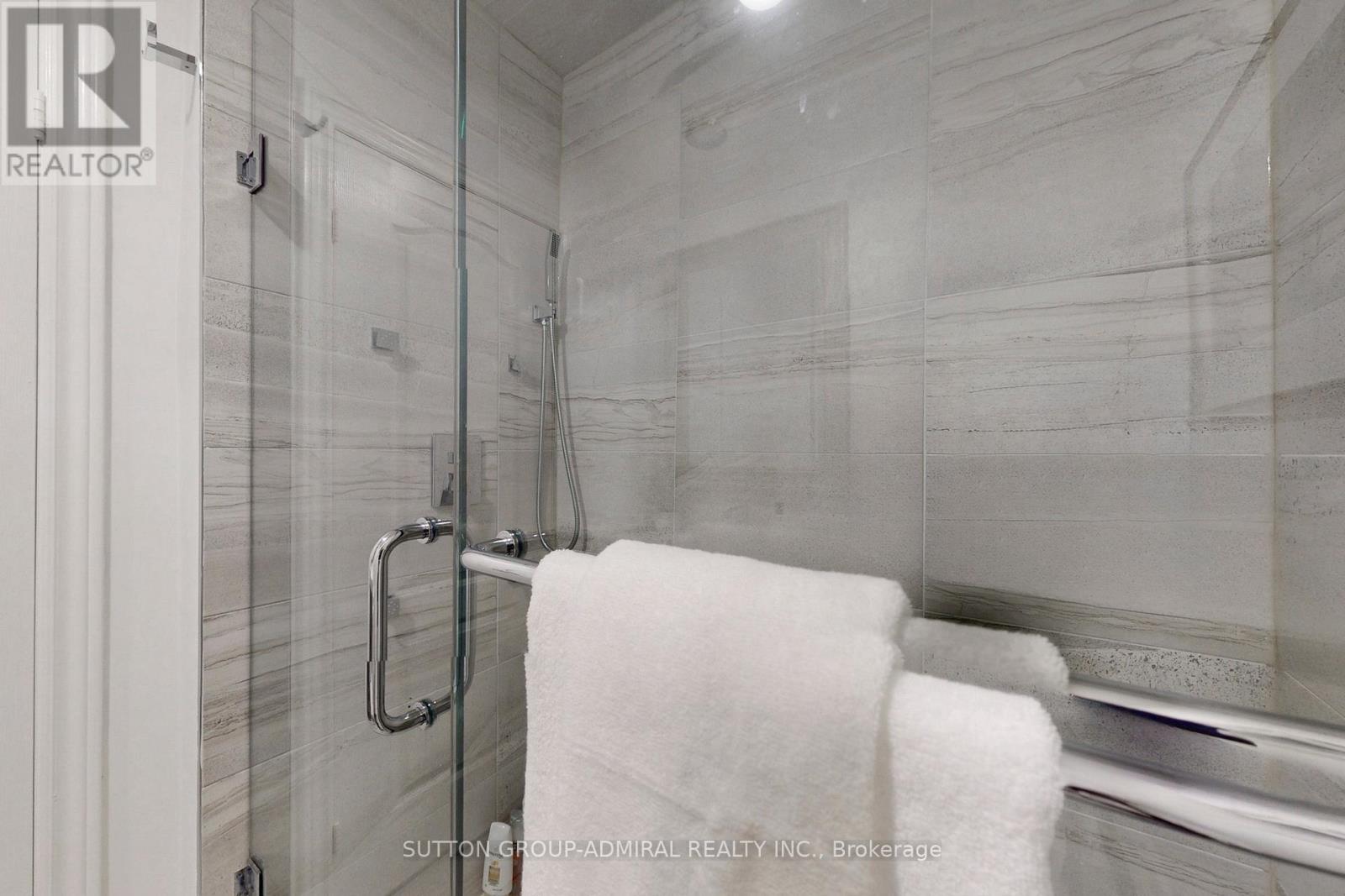 51 Abbeywood Gate W, Vaughan, Ontario  L4J 8P1 - Photo 23 - N12537402