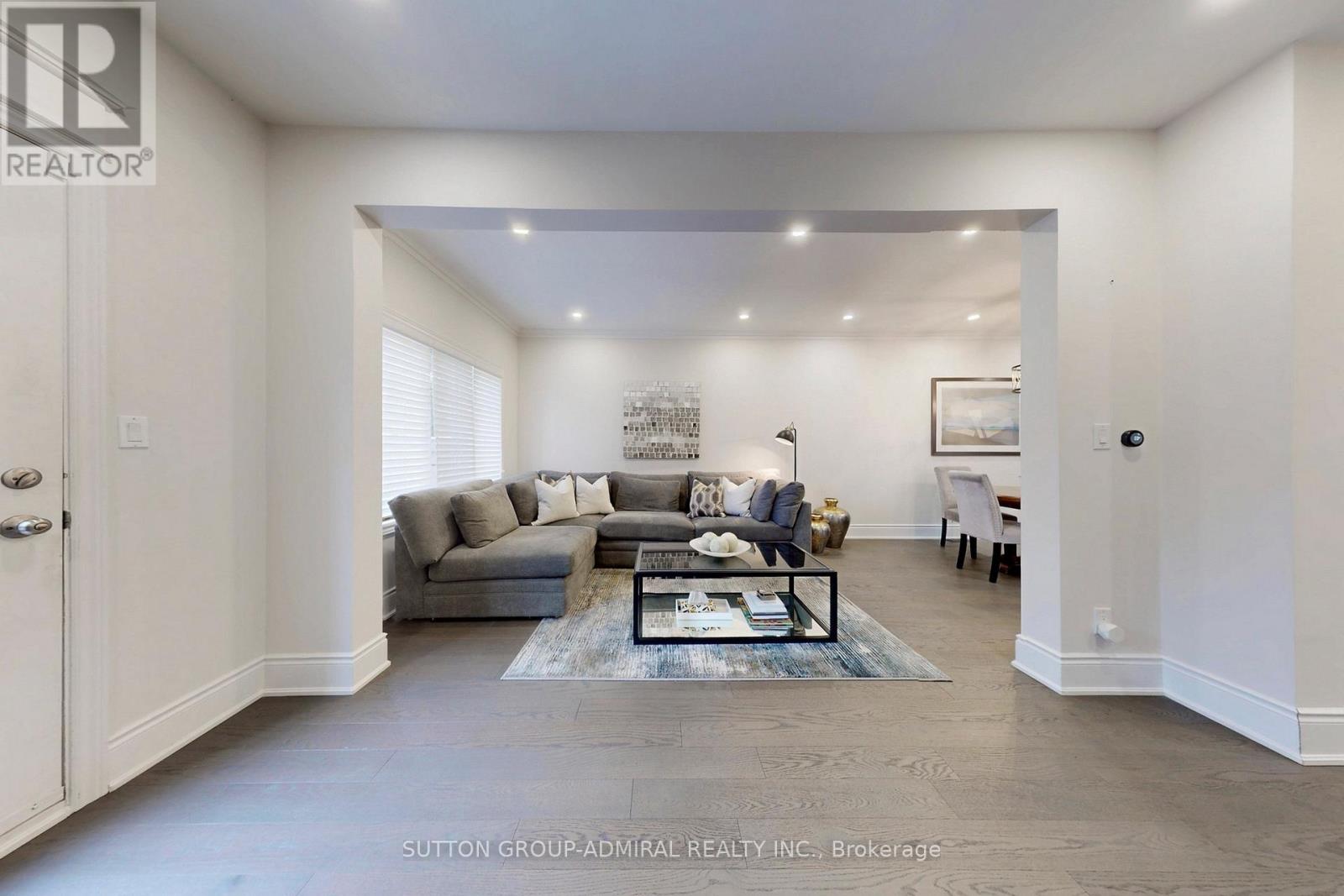 51 Abbeywood Gate W, Vaughan, Ontario  L4J 8P1 - Photo 6 - N12537402