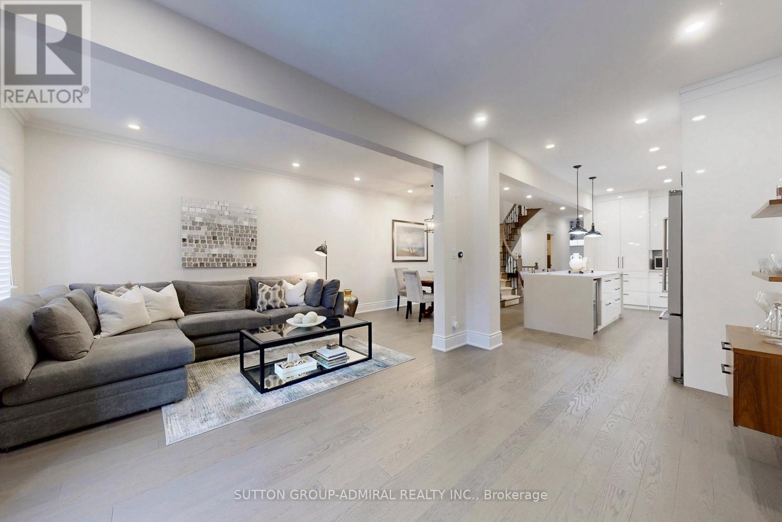 51 Abbeywood Gate W, Vaughan, Ontario  L4J 8P1 - Photo 7 - N12537402