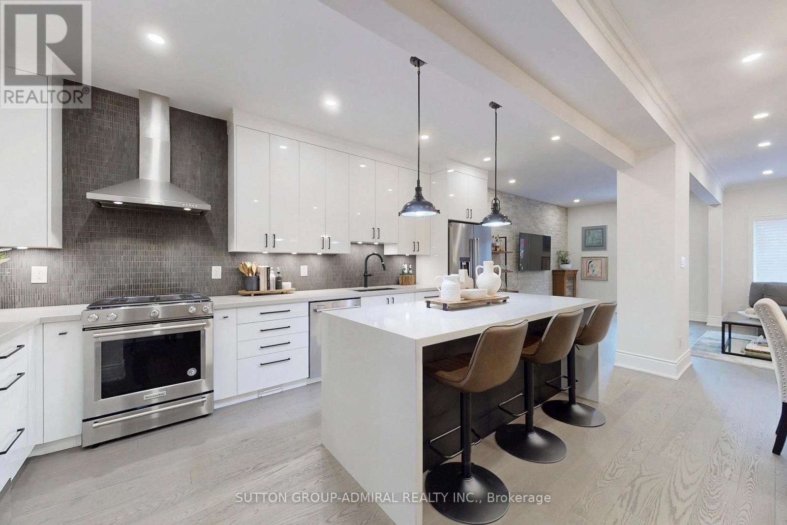 51 Abbeywood Gate W, Vaughan, Ontario  L4J 8P1 - Photo 8 - N12537402