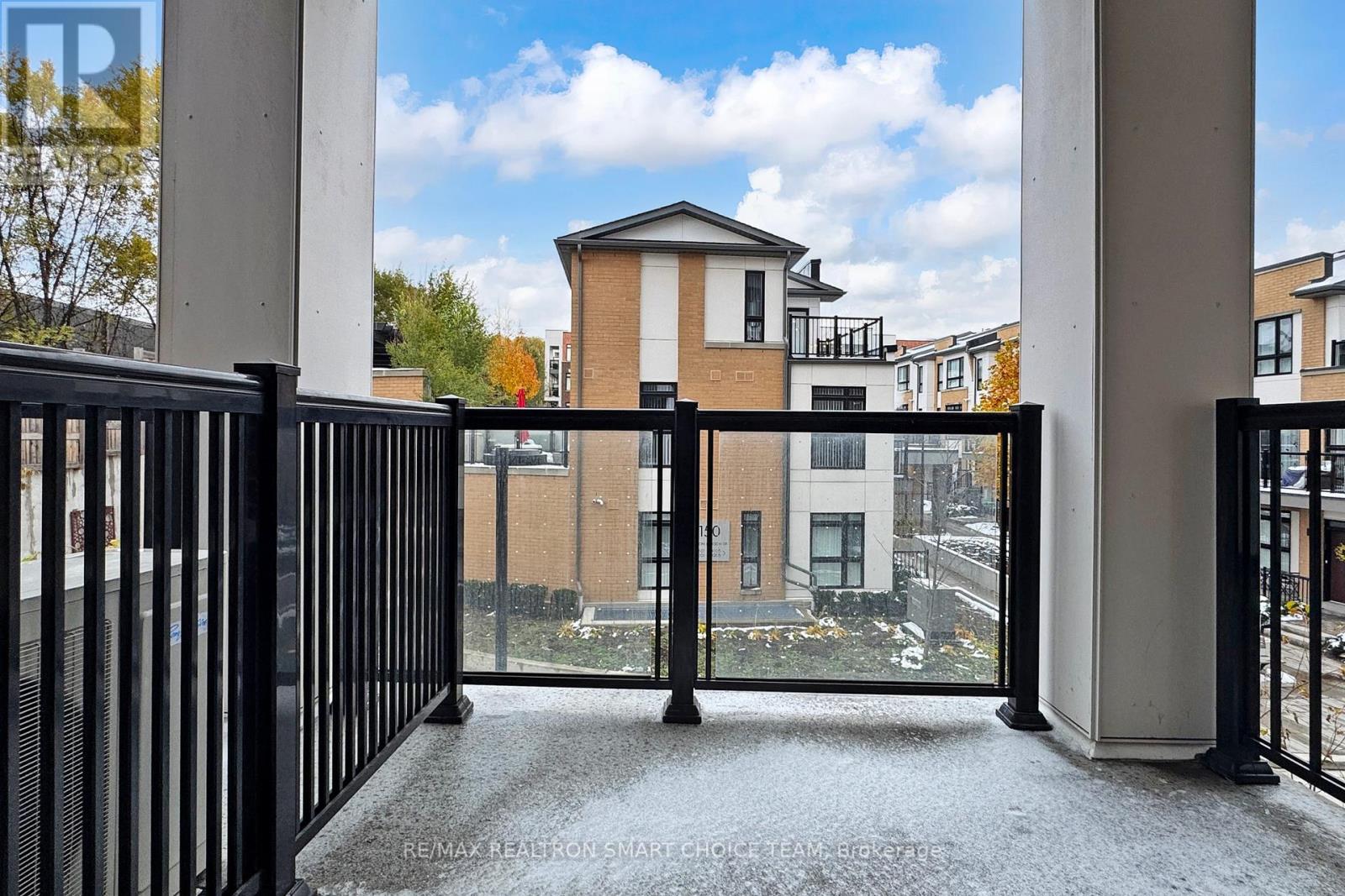 209 - 160 Canon Jackson Drive, Toronto, Ontario  M6M 0B6 - Photo 13 - W12524528