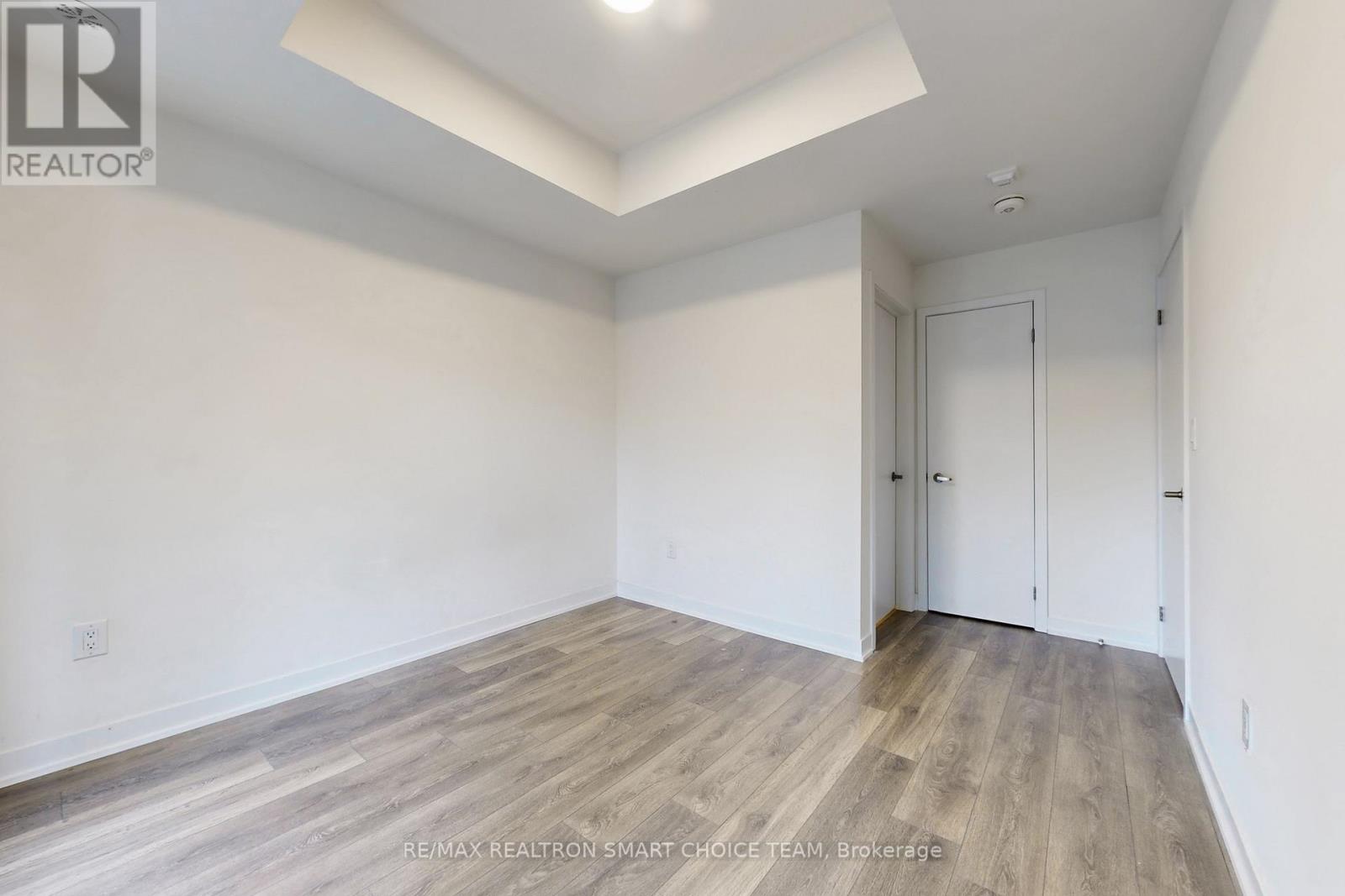 209 - 160 Canon Jackson Drive, Toronto, Ontario  M6M 0B6 - Photo 24 - W12524528