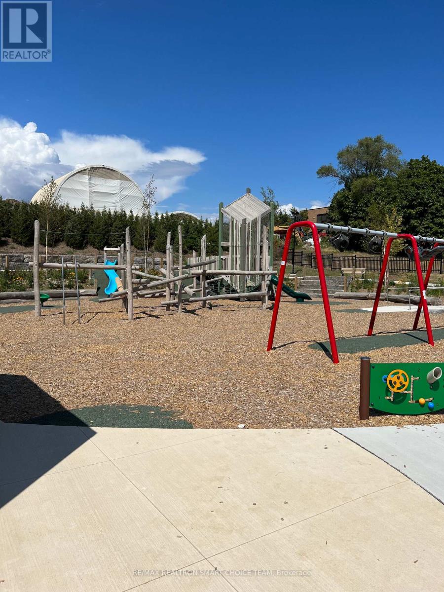 209 - 160 Canon Jackson Drive, Toronto, Ontario  M6M 0B6 - Photo 42 - W12524528