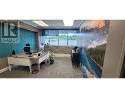 15 - 485 INDUSTRIAL AVENUE, Ottawa, Ontario