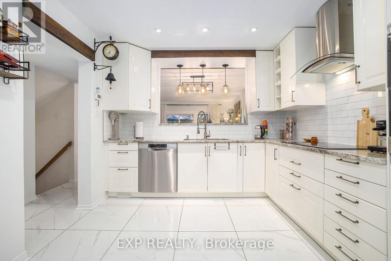 433 Pickford Drive, Ottawa, Ontario  K2L 3R6 - Photo 15 - X12537670