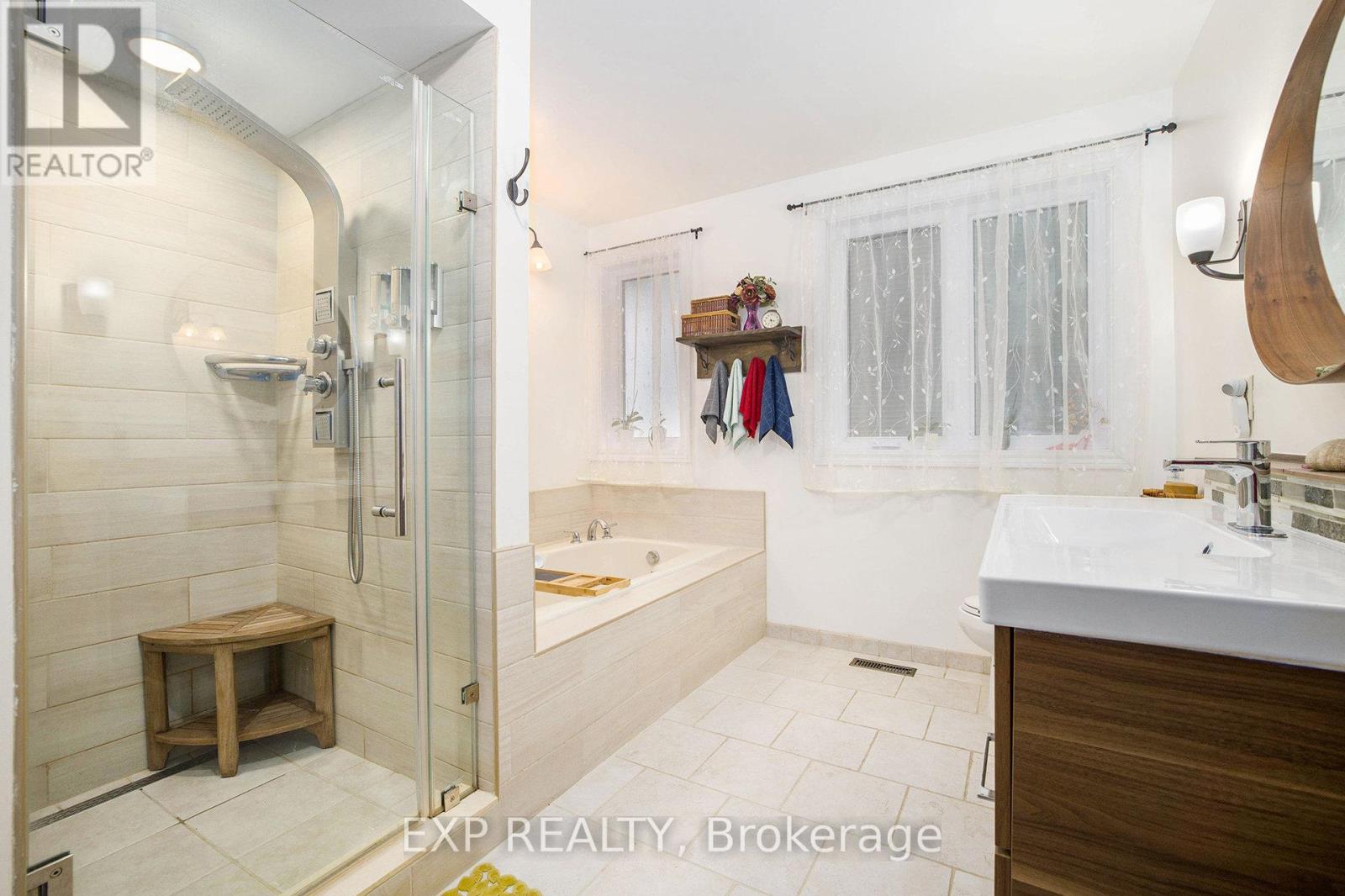 433 Pickford Drive, Ottawa, Ontario  K2L 3R6 - Photo 23 - X12537670