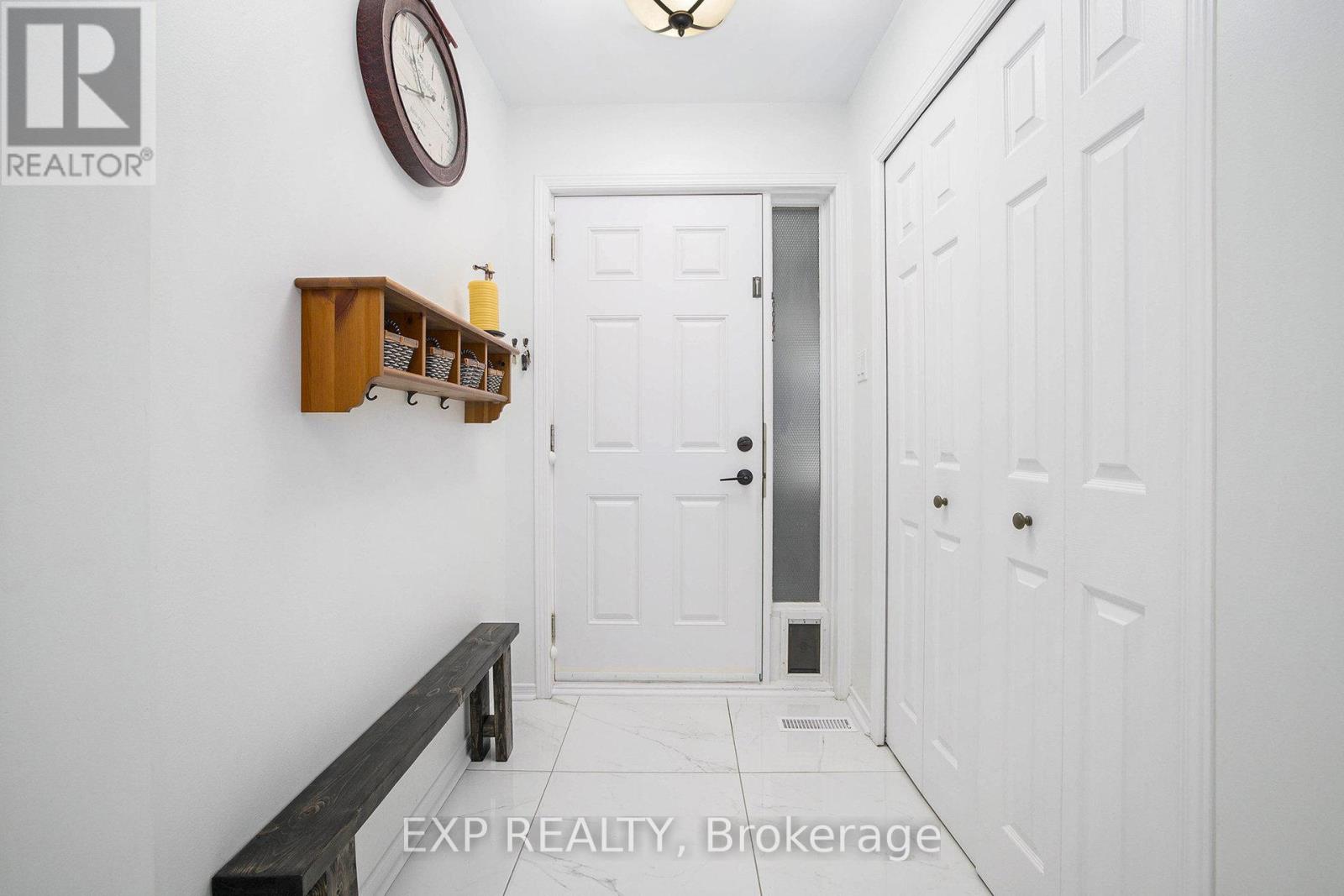 433 Pickford Drive, Ottawa, Ontario  K2L 3R6 - Photo 5 - X12537670