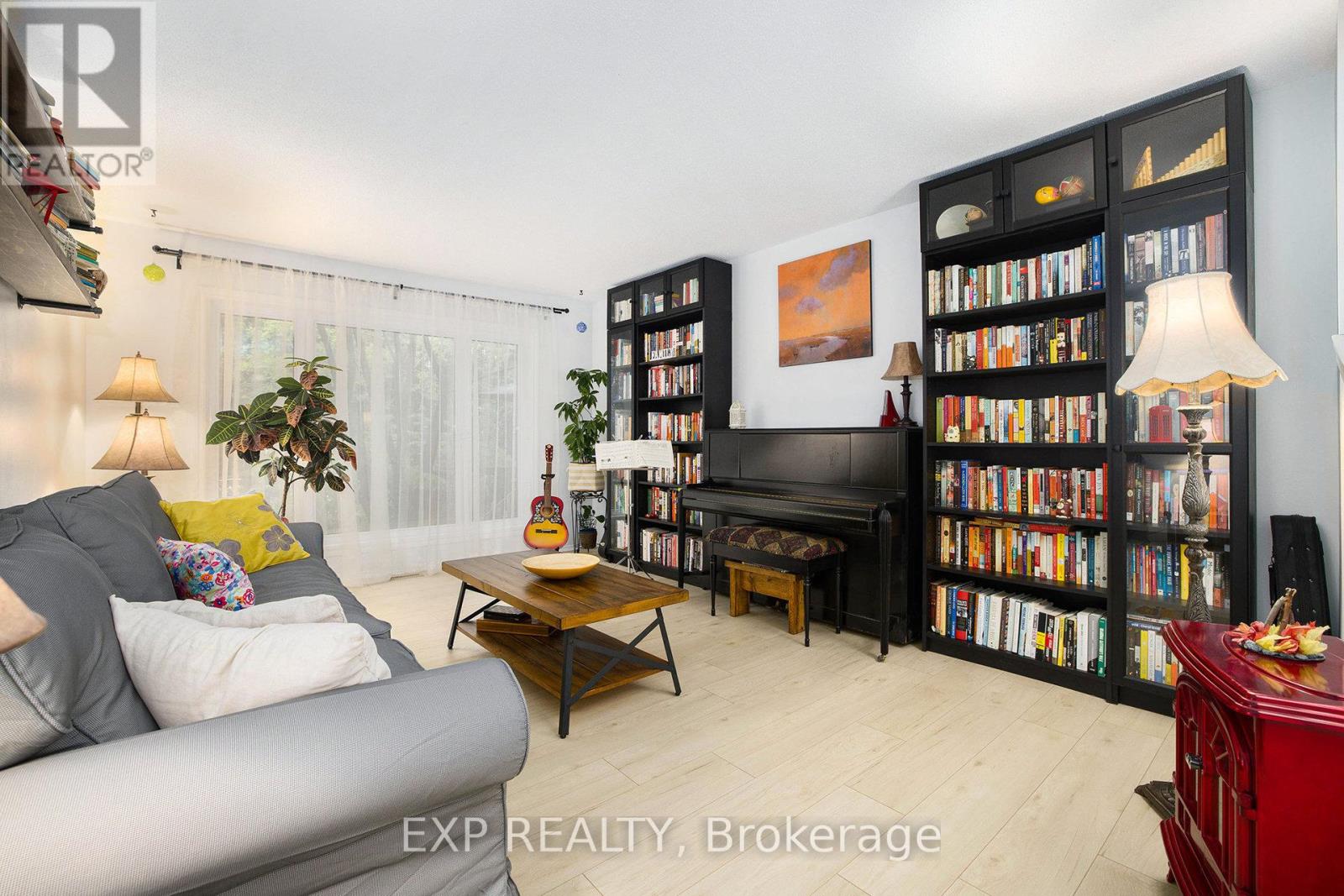 433 Pickford Drive, Ottawa, Ontario  K2L 3R6 - Photo 7 - X12537670