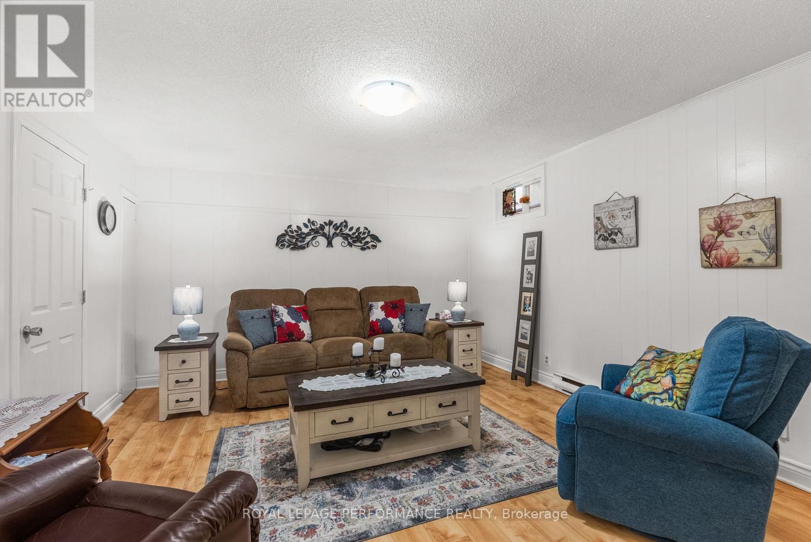 72 Dagmar Avenue, Ottawa, Ontario  K1L 5T4 - Photo 18 - X12537700