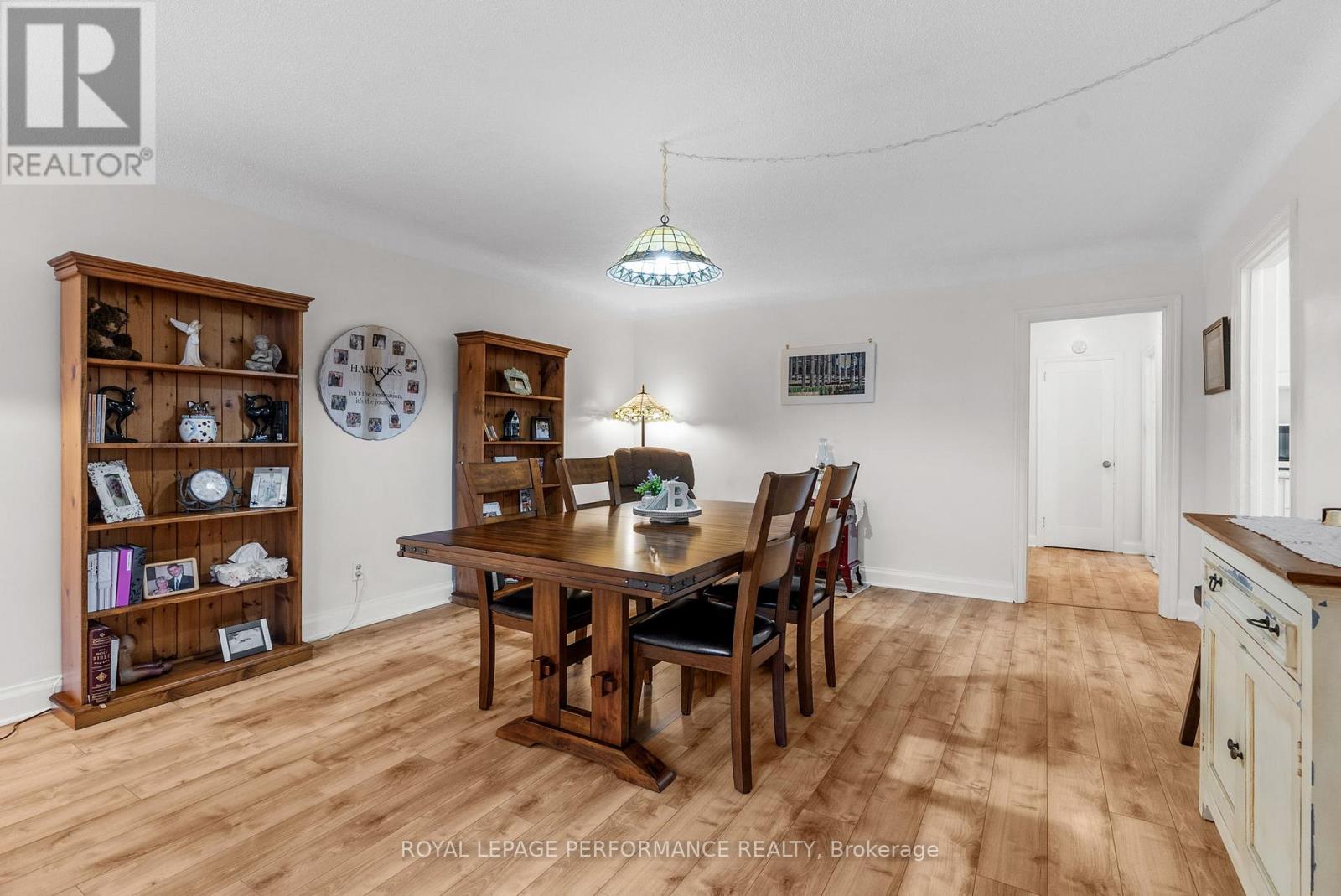 72 Dagmar Avenue, Ottawa, Ontario  K1L 5T4 - Photo 6 - X12537700