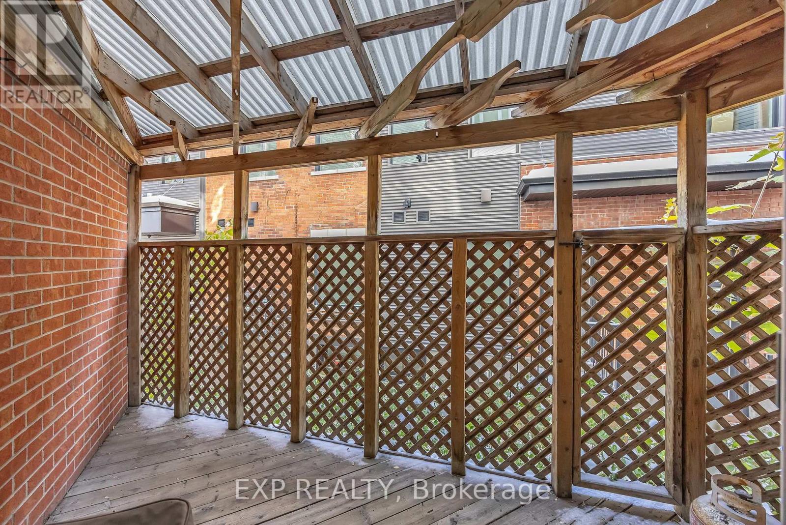 2 - 518 Lisgar Street, Ottawa, Ontario K1R 5H5 - Photo 16 - X12537746