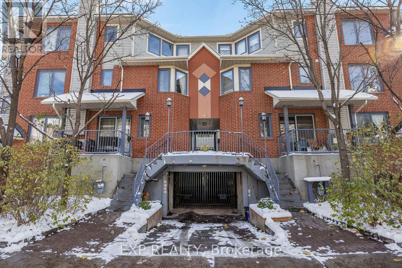 2 - 518 Lisgar Street, Ottawa, Ontario K1R 5H5 - Photo 2 - X12537746