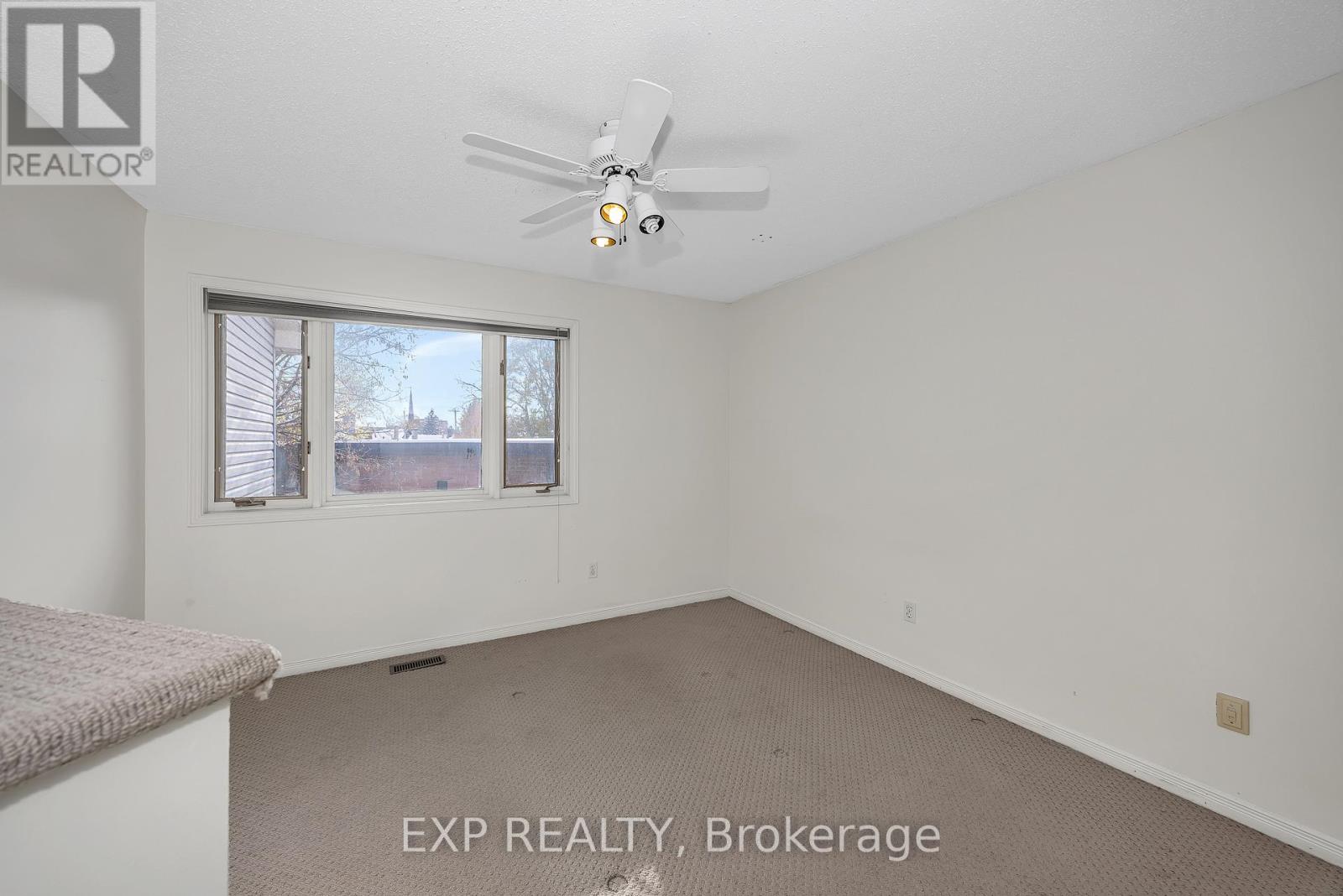 2 - 518 Lisgar Street, Ottawa, Ontario K1R 5H5 - Photo 27 - X12537746