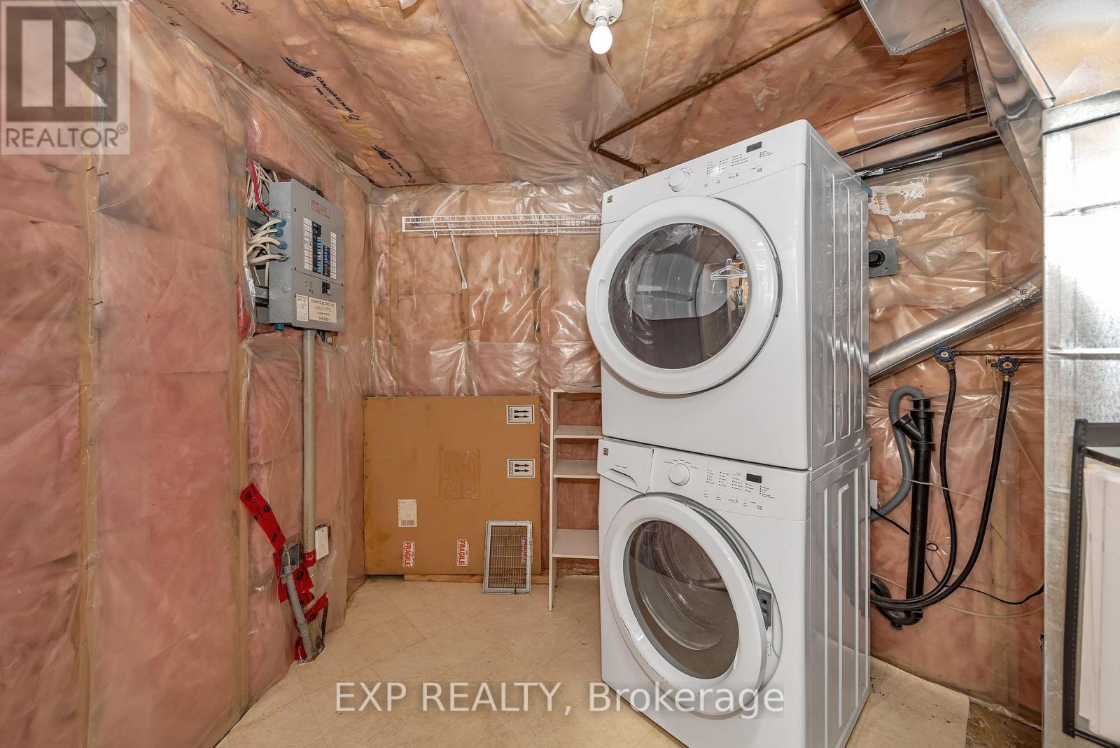 2 - 518 Lisgar Street, Ottawa, Ontario K1R 5H5 - Photo 36 - X12537746