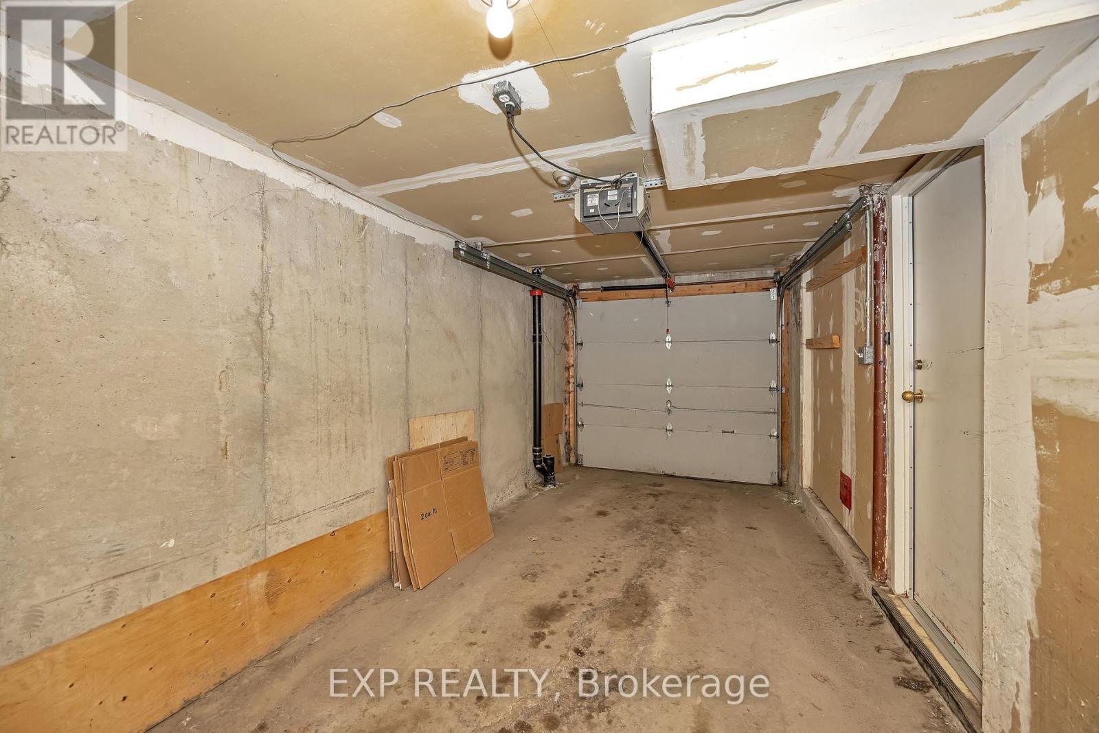 2 - 518 Lisgar Street, Ottawa, Ontario K1R 5H5 - Photo 37 - X12537746