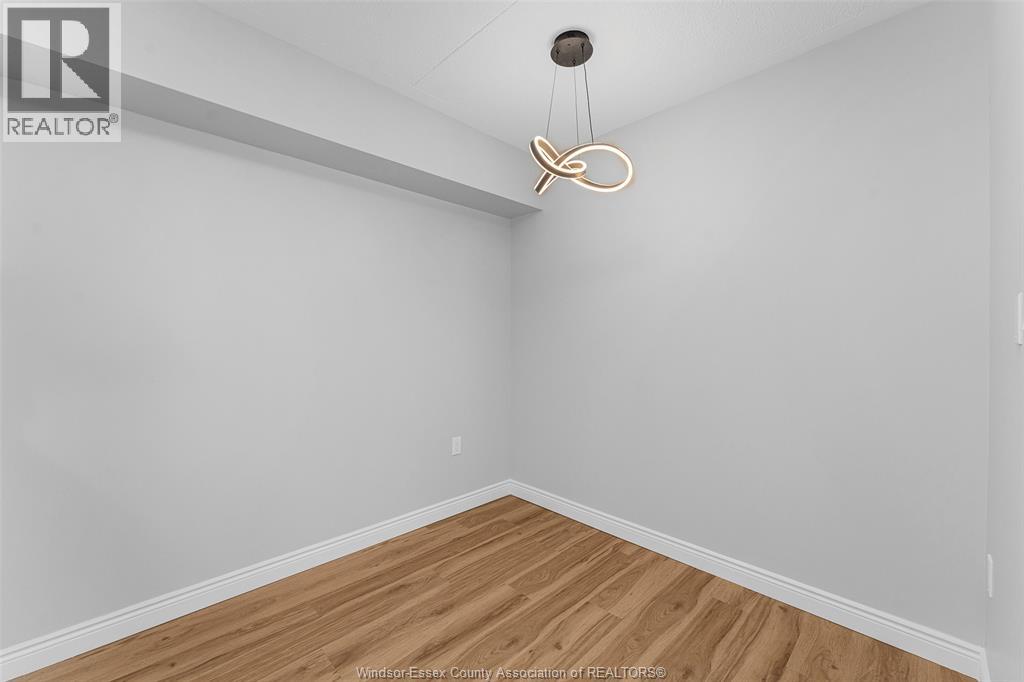 3355 Sandwich Street Unit# 102, Windsor, Ontario  N9C 1B2 - Photo 13 - 25028641