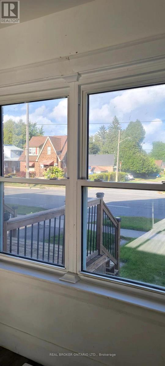 240 Ritson Road S, Oshawa, Ontario  L1H 5H7 - Photo 2 - E12537502