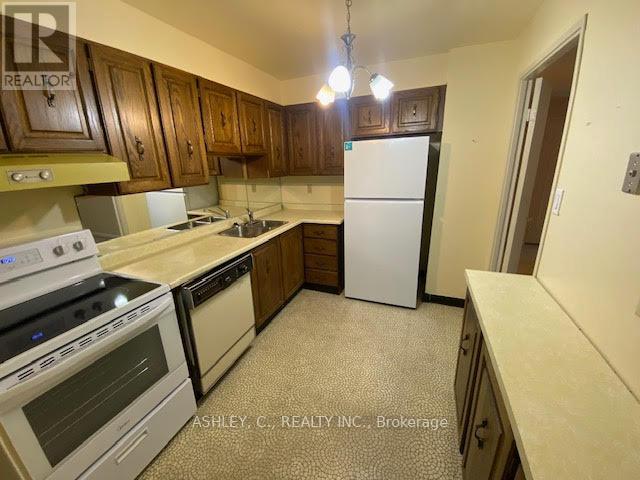 503 - 1320 Mississauga Valley Boulevard, Mississauga, Ontario  L5A 3S9 - Photo 6 - W12537326