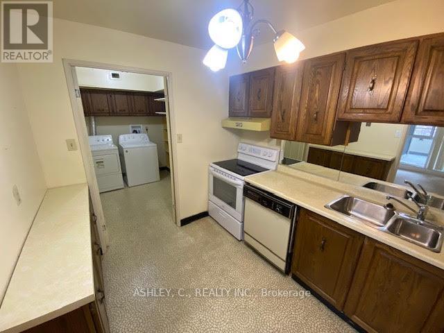 503 - 1320 Mississauga Valley Boulevard, Mississauga, Ontario  L5A 3S9 - Photo 7 - W12537326