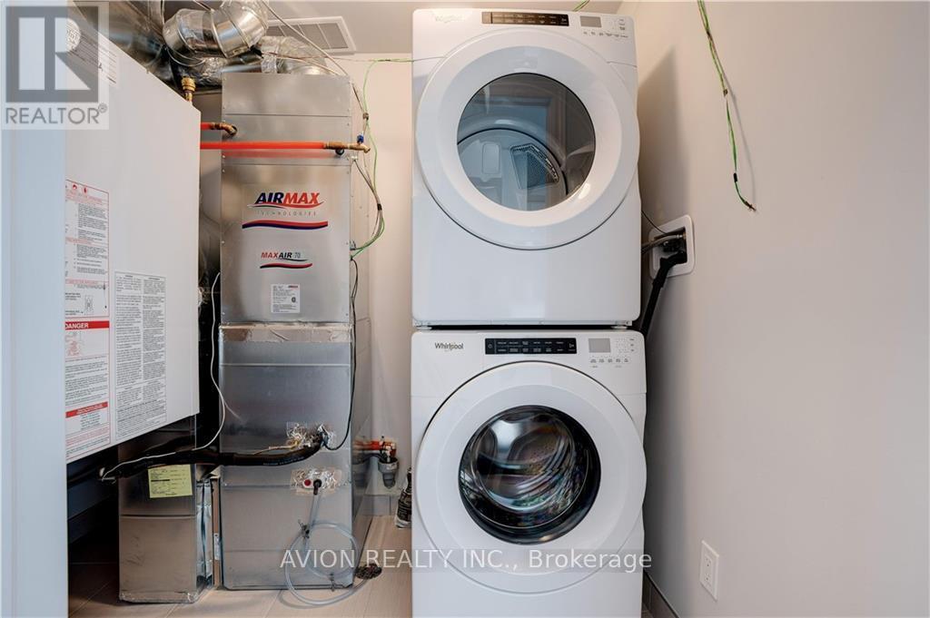 202 - 349 Wheat Boom Drive, Oakville, Ontario  L6H 7X5 - Photo 10 - W12537406