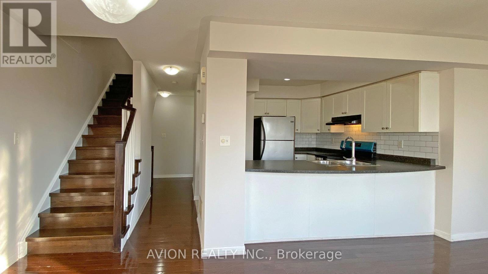 47 - 2614 Dashwood Drive, Oakville, Ontario L6M 0K5 - Photo 10 - W12537418