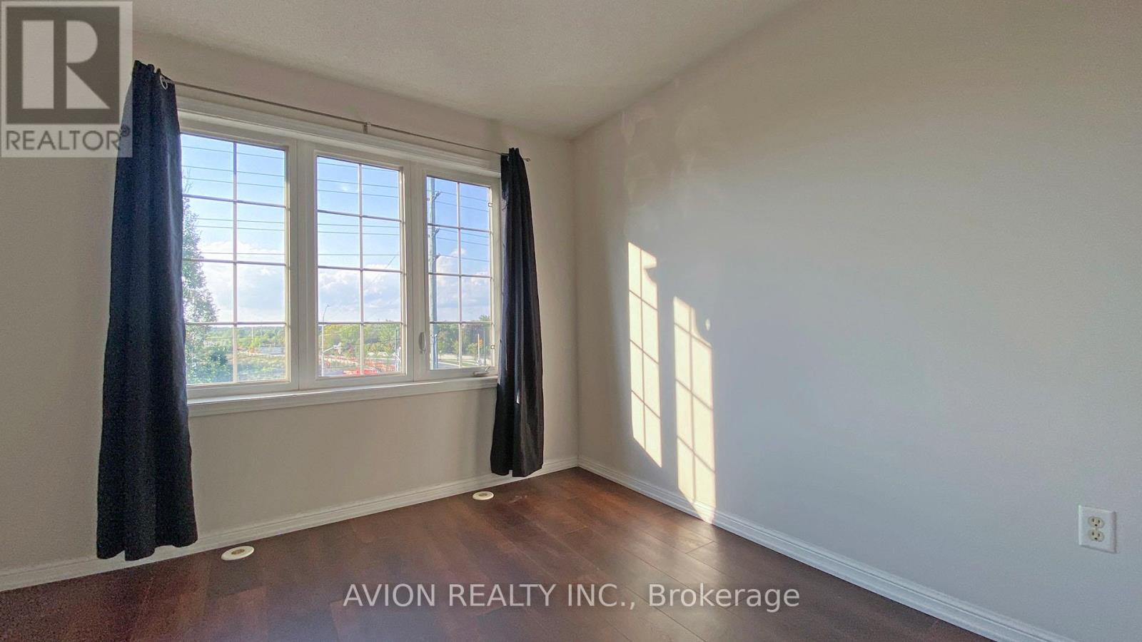 47 - 2614 Dashwood Drive, Oakville, Ontario L6M 0K5 - Photo 13 - W12537418