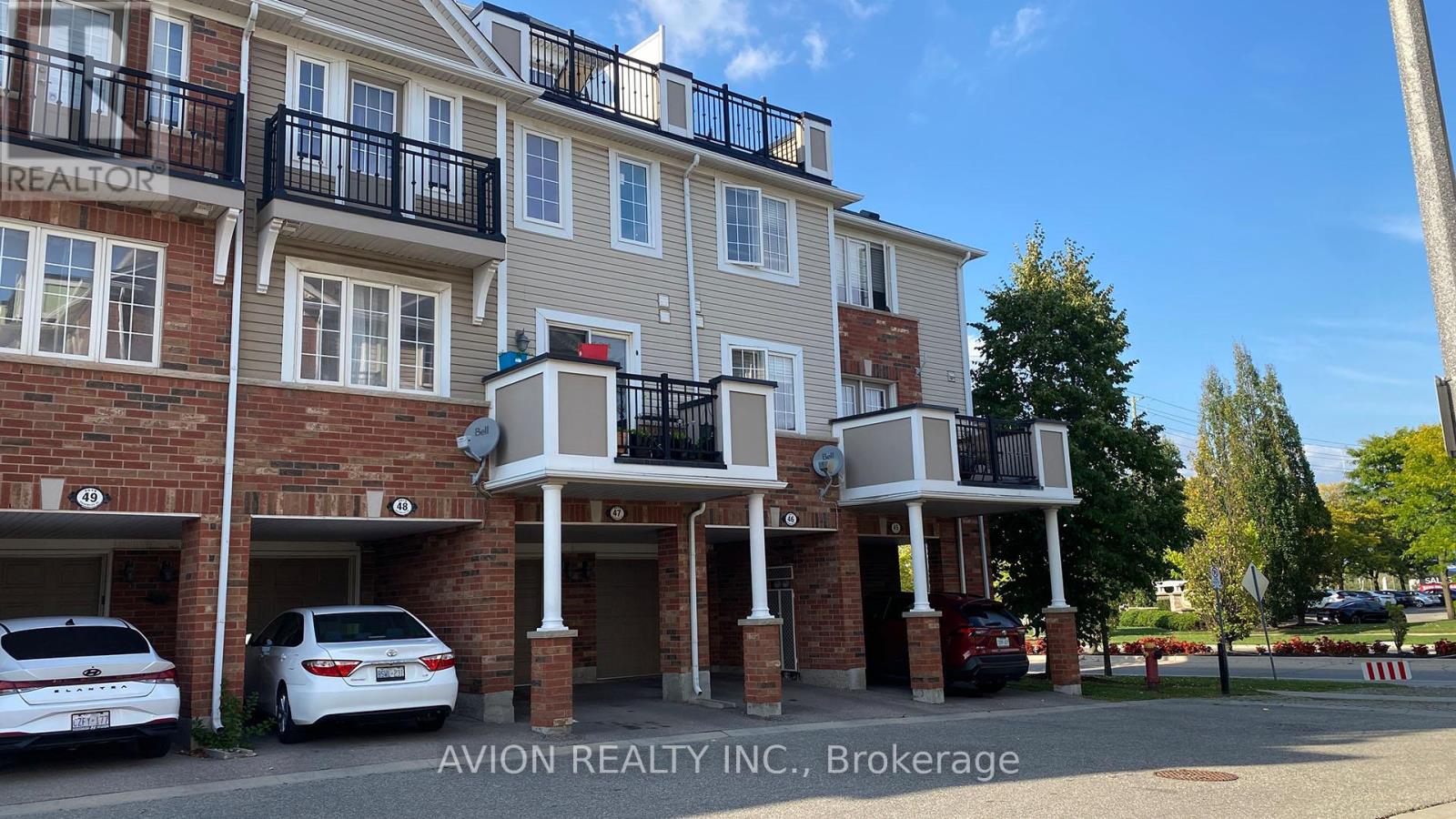 47 - 2614 Dashwood Drive, Oakville, Ontario L6M 0K5 - Photo 2 - W12537418