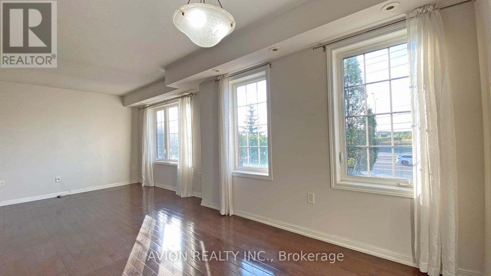 47 - 2614 Dashwood Drive, Oakville, Ontario L6M 0K5 - Photo 8 - W12537418