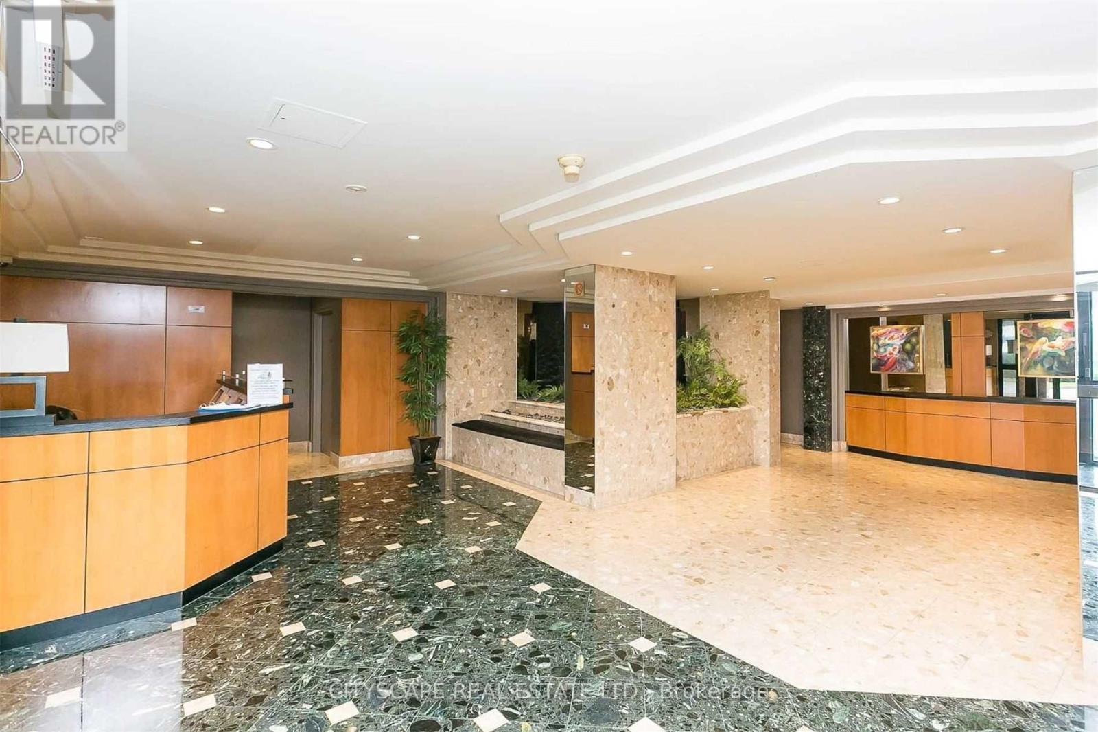 605 - 6 Humberline Drive, Toronto, Ontario  M9W 6X8 - Photo 3 - W12537454