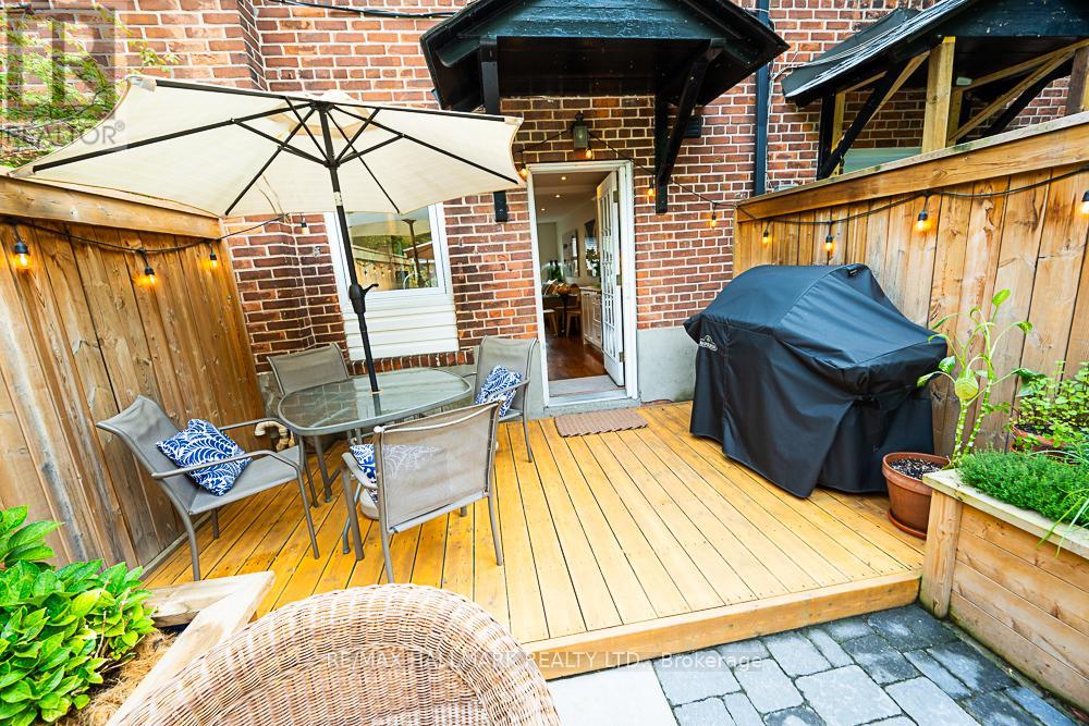 3318 Bathurst Street, Toronto, Ontario  M6A 2B6 - Photo 18 - C12486249