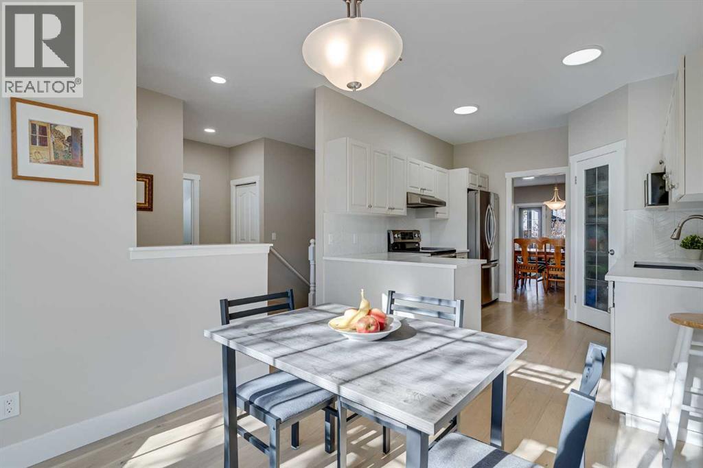 84 Shannon Estates Terrace Sw, Calgary, Alberta  T2Y 4C6 - Photo 8 - A2267273