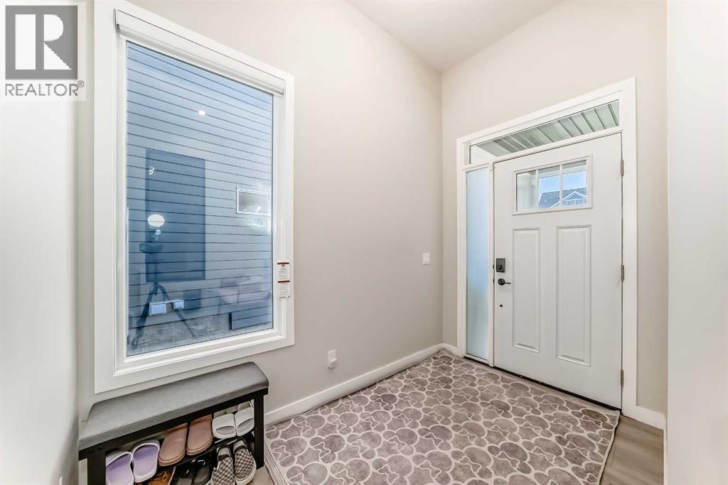 120 Magnolia Manor Se, Calgary, Alberta  T3M 2Z8 - Photo 2 - A2270300