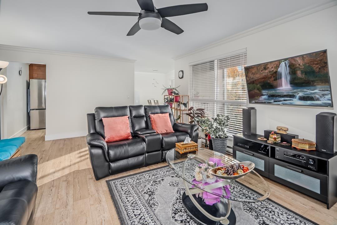 209 14993 101a Avenue, Surrey, British Columbia  V3R 0T1 - Photo 11 - R3066038