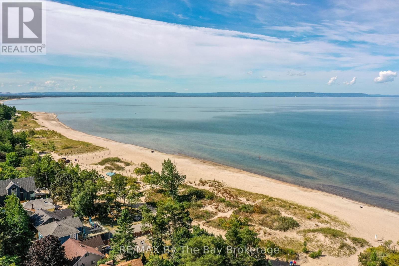 762 Eastdale Drive, Wasaga Beach, Ontario  L9Z 2R2 - Photo 43 - S12379620