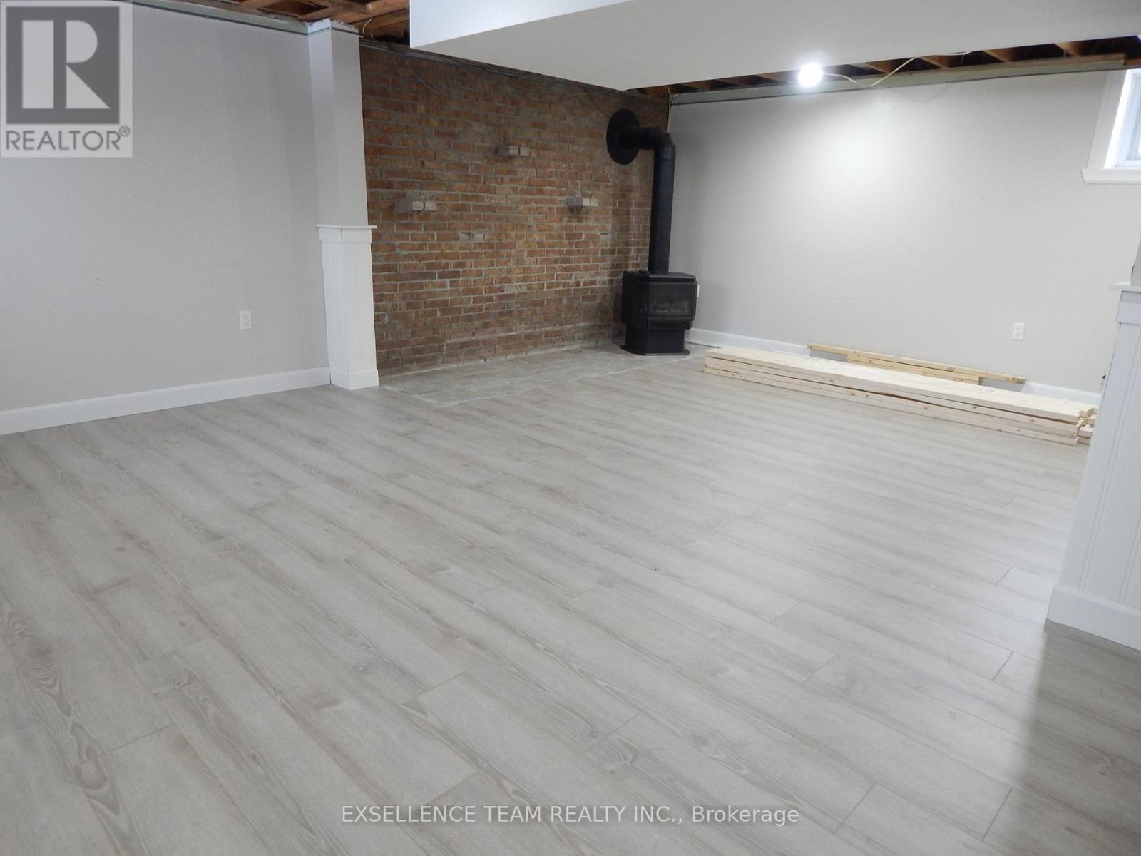 17015 Chevrier Street, North Stormont, Ontario  K0C 1V0 - Photo 29 - X12537592