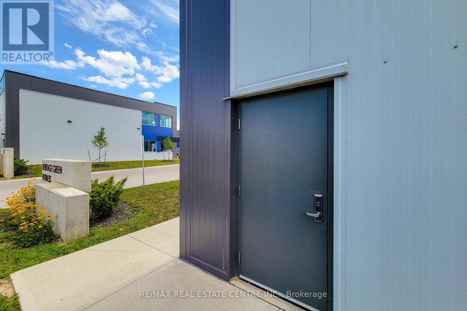 22 - 395 Anchor Road, Hamilton, Ontario  L8W 0C7 - Photo 8 - X12537320