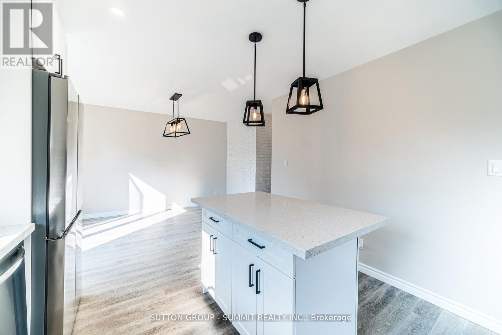 100 North Park Street, Brantford, Ontario  N3R 4K1 - Photo 15 - X12537352