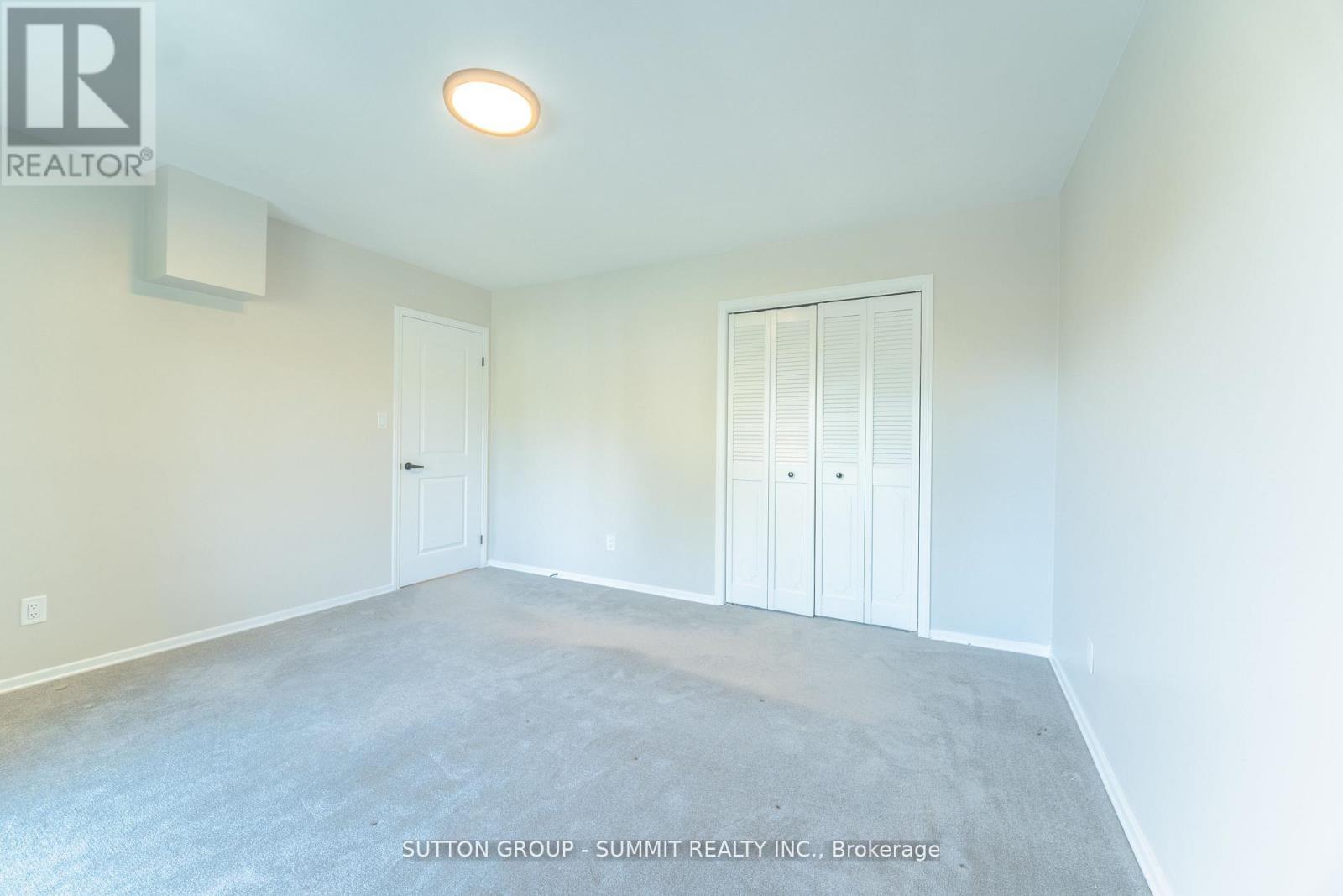 100 North Park Street, Brantford, Ontario  N3R 4K1 - Photo 22 - X12537352