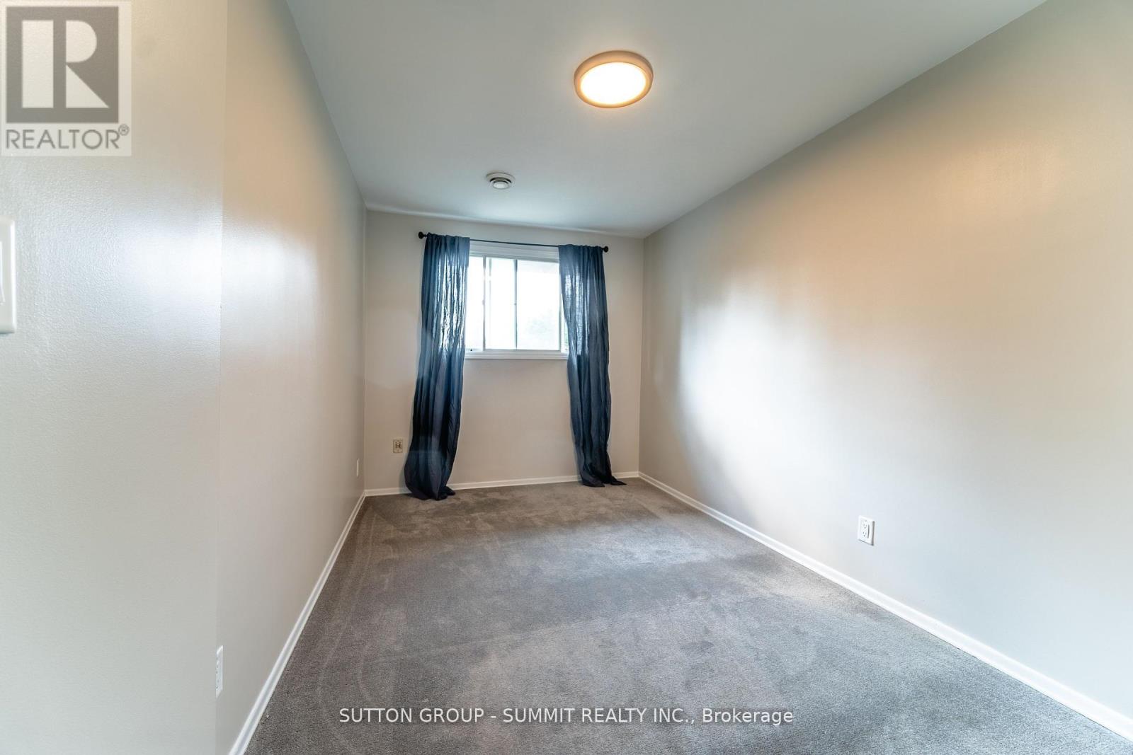 100 North Park Street, Brantford, Ontario  N3R 4K1 - Photo 27 - X12537352