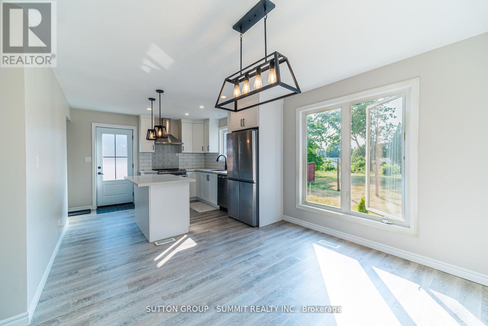 100 North Park Street, Brantford, Ontario  N3R 4K1 - Photo 9 - X12537352