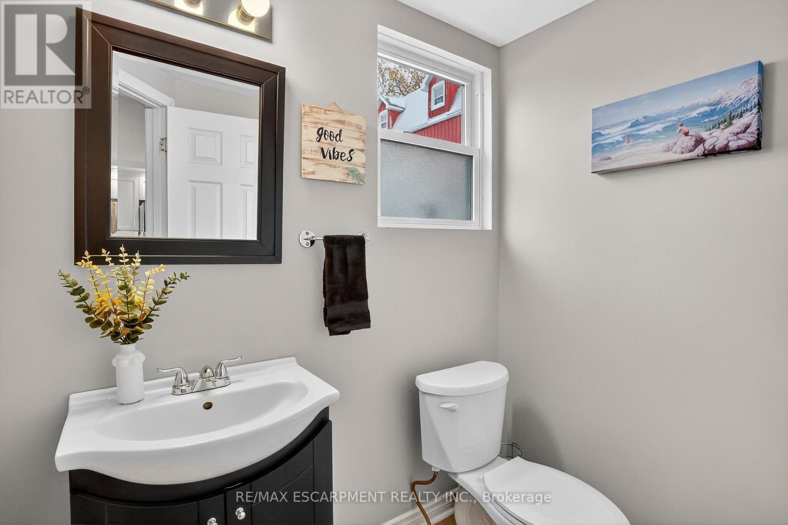 4956 Beam Street, Lincoln, Ontario  L0R 1B0 - Photo 9 - X12537362