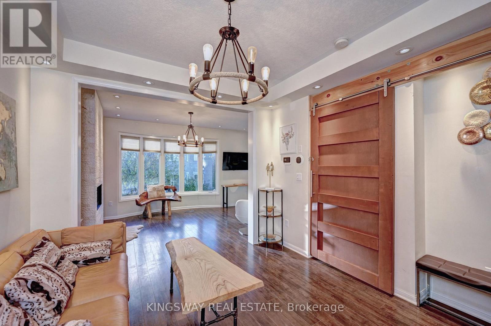 150 Holland Circle, Cambridge, Ontario  N3C 0E2 - Photo 6 - X12537392