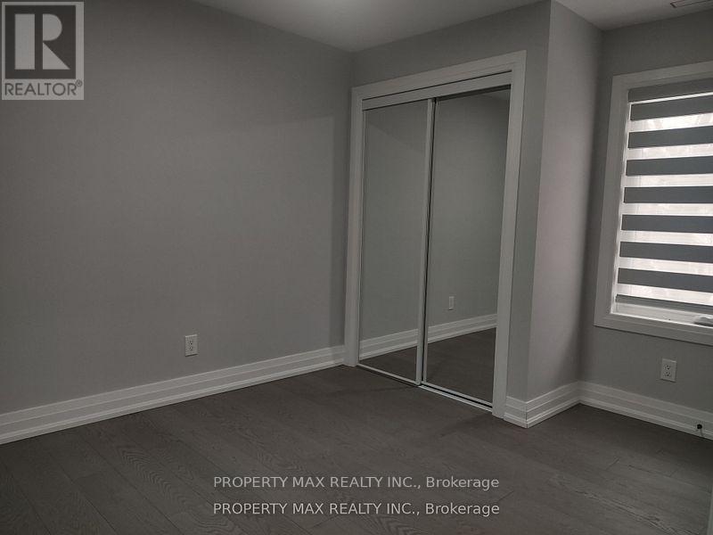 Unit 2 (2nd Floor) - 14 Burton Street, Belleville, Ontario K8P 1E6 - Photo 10 - X12537396